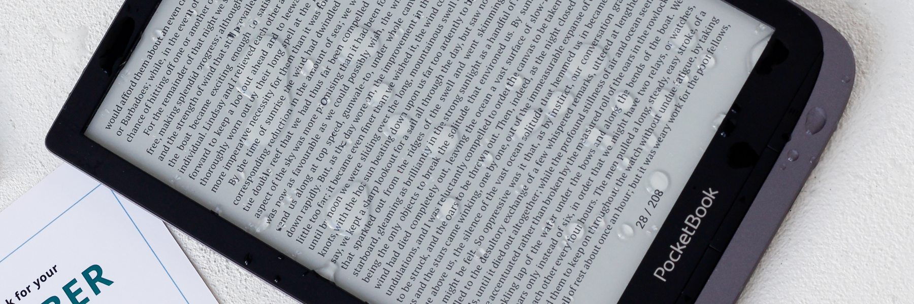 Water-resistant e-reader with IPX7 or IPX8: how well is your device protected?